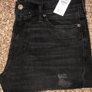 Black Abercrombie & Fitch ripped Jeans